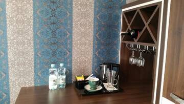 Фото номера Двухместный номер Делюкс с 1 кроватью Отель Hotel Impressa г. Niedrzwica Duża 2