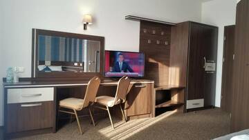Фото номера Трехместный номер Отель Hotel Impressa г. Niedrzwica Duża 2